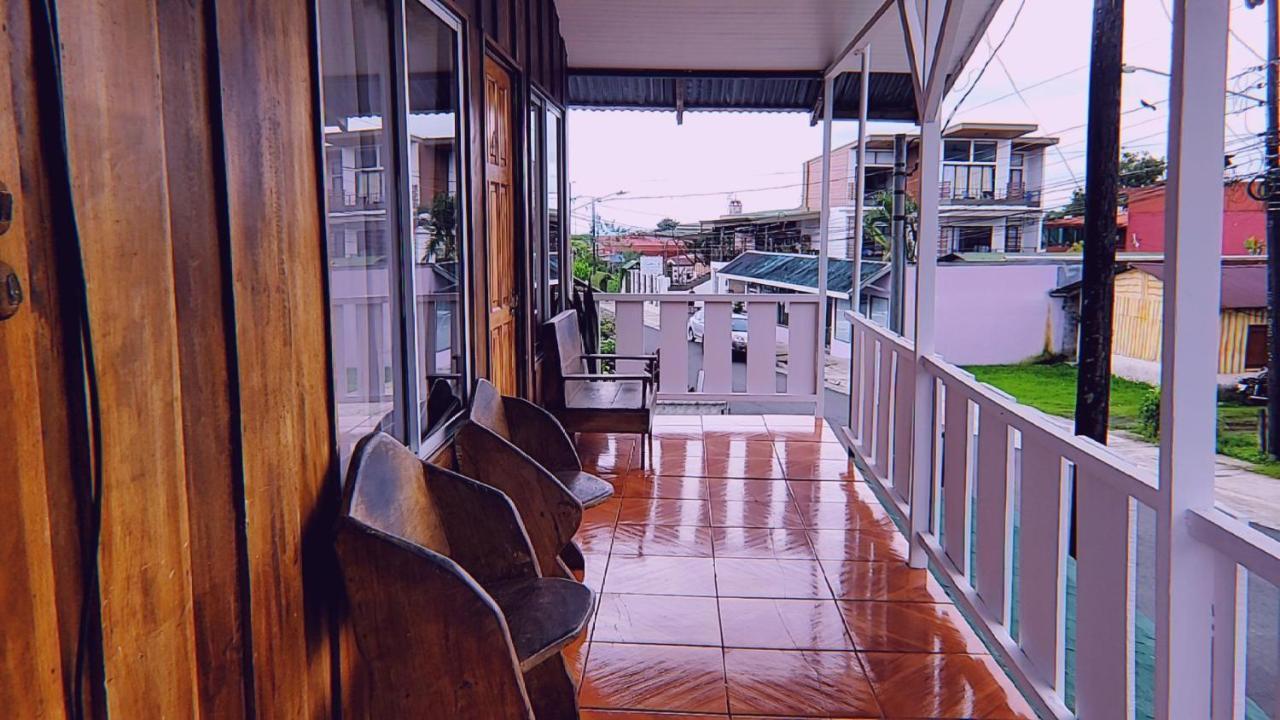 Hostel Alpha Arenal La Fortuna Exteriér fotografie
